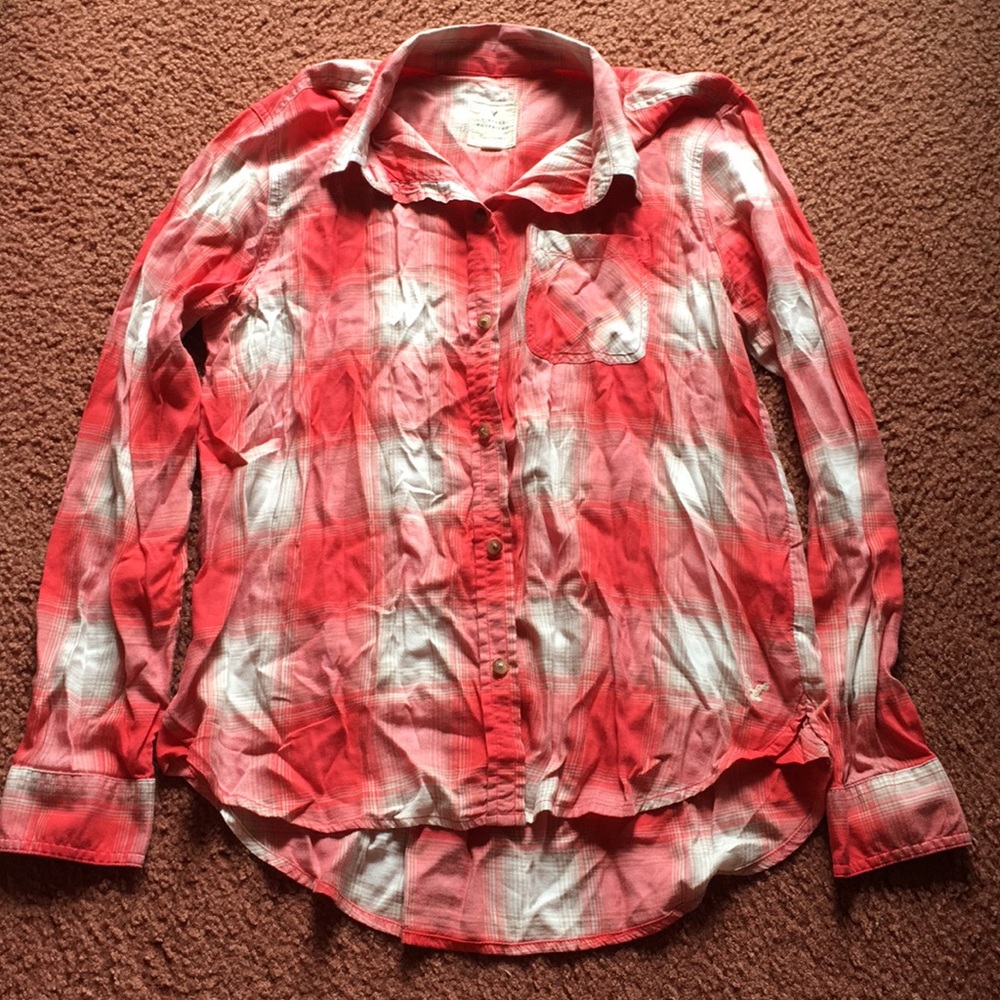 Red and white plaid button up flannel